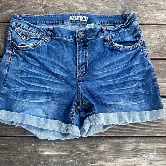 Zanadi Women's Blue Denim Shorts - Picture 1 of 8